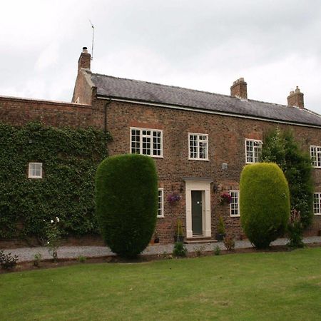 The Manor Guest House York Esterno foto