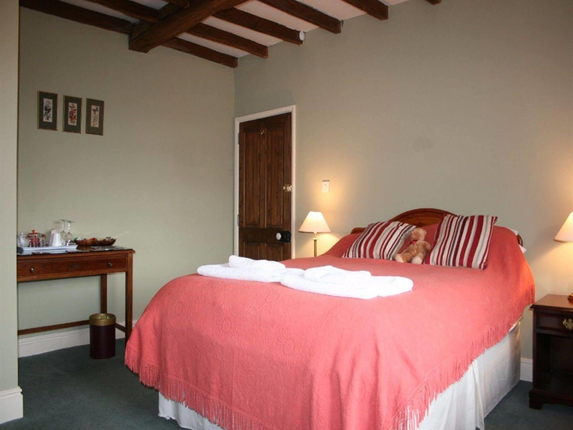The Manor Guest House York Esterno foto