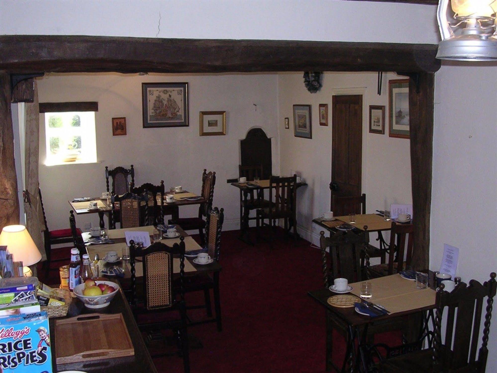 The Manor Guest House York Esterno foto